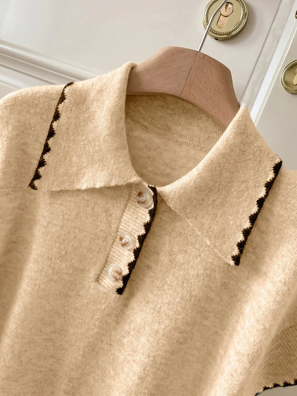 Women's Lapel Colorblock Button Knit Short Sleeve T-Shirt, Elegant Casual Style, Perfect for Spring and Summer, Comfortable and Stylish