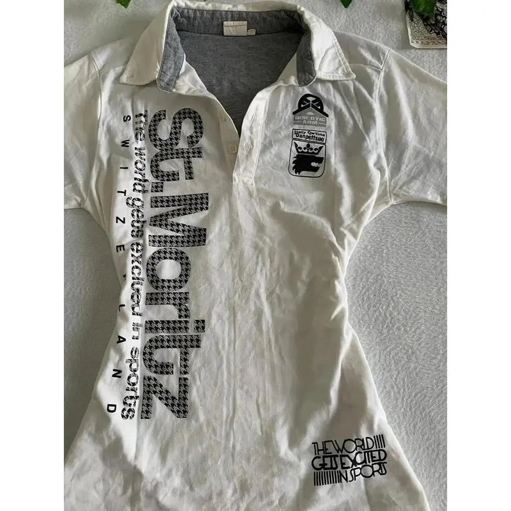 Women's Slim-Fitting Vintage Harajuku Polo Shirt - 2025 White Short-Sleeve Casual Button Clothing Item with Letter Badge Houndstooth Tops, Machine Washable Adult Wear-2598